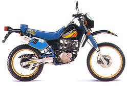 Suzuki DR125S -85